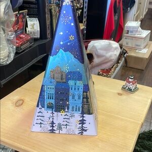 Holiday Pyramid Gift Box with Winter Scene